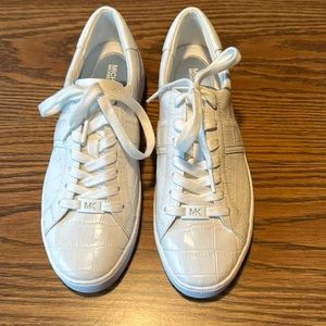 Michael Kors Women’s White Sneakers LIKE NEW! Size 10M